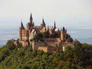 欧洲城堡建筑里著名的十大城堡 