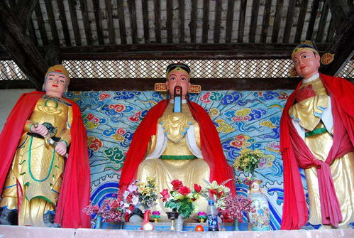 中国各地都有城隍庙,你知道这是祭拜谁吗, 城隍爷 到底是谁